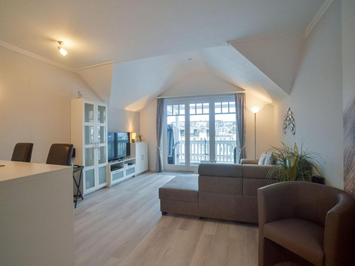 Apartment Komfortplus Mit 1 Schlafzimmer Und Balkon Im Dachgeschoss 022